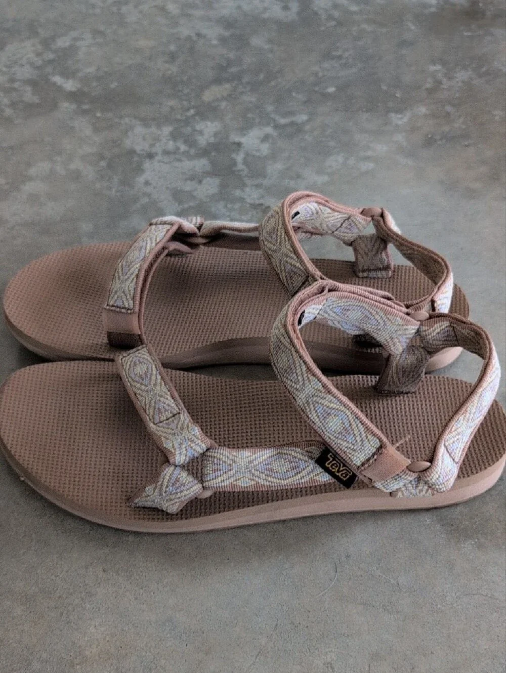 Teva Women’s Outdoor Strappy Sandals in Light Brown